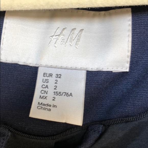 H&M Navy Blue suit jacket with gold details - Picture 2 of 6